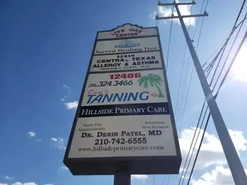 Pylon Signs 08